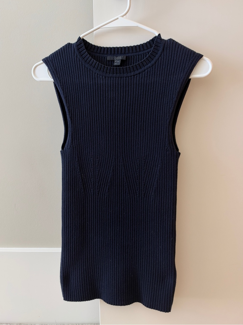 COS Navy Ribbed Sleeveless Crewneck Sweater